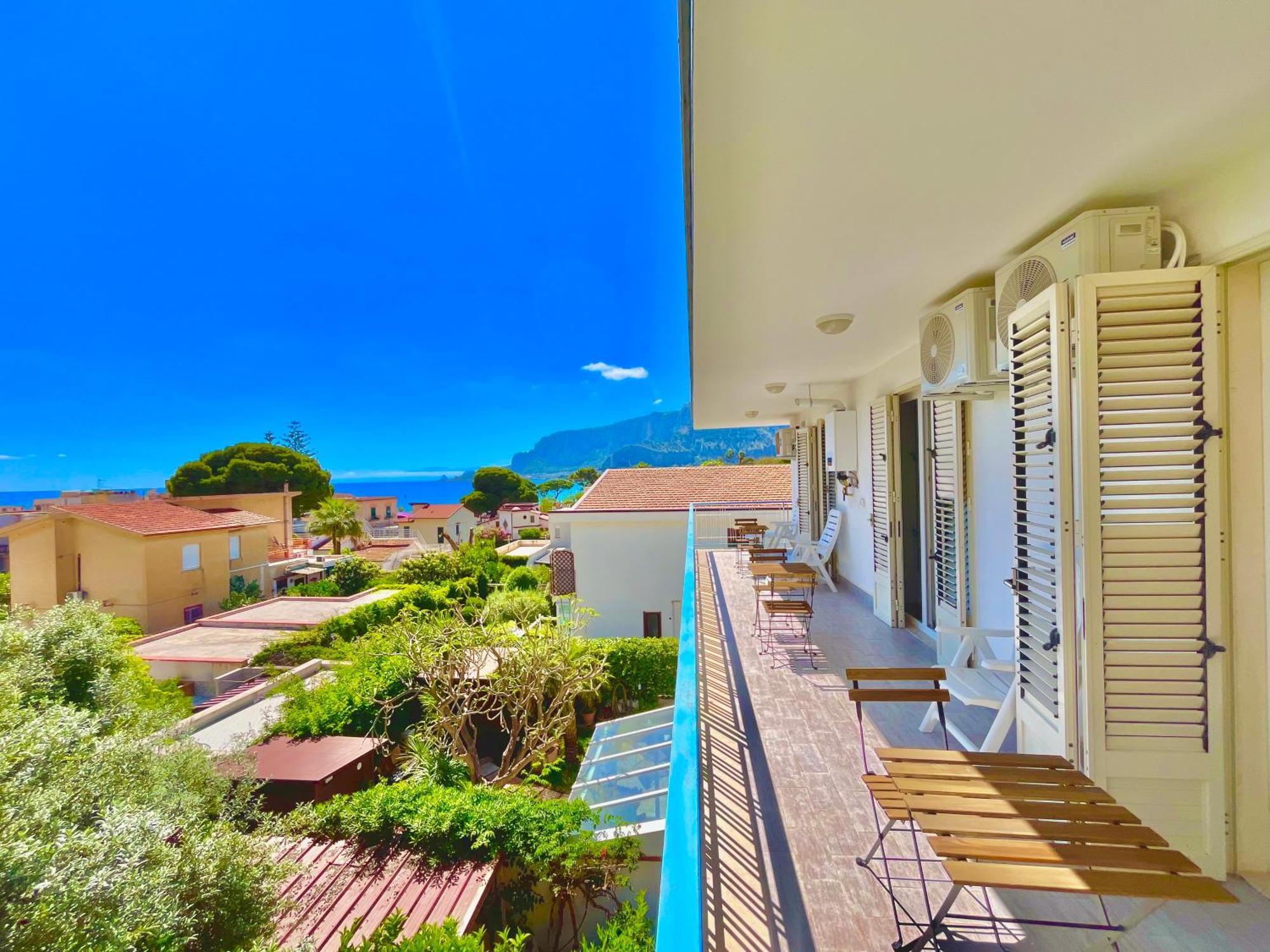 Mongibello Rooftop Mondello Exterior foto